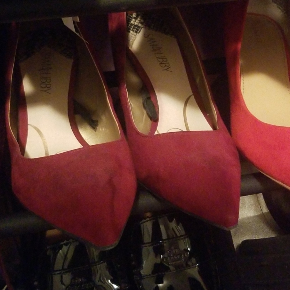 Sam and Libby heel